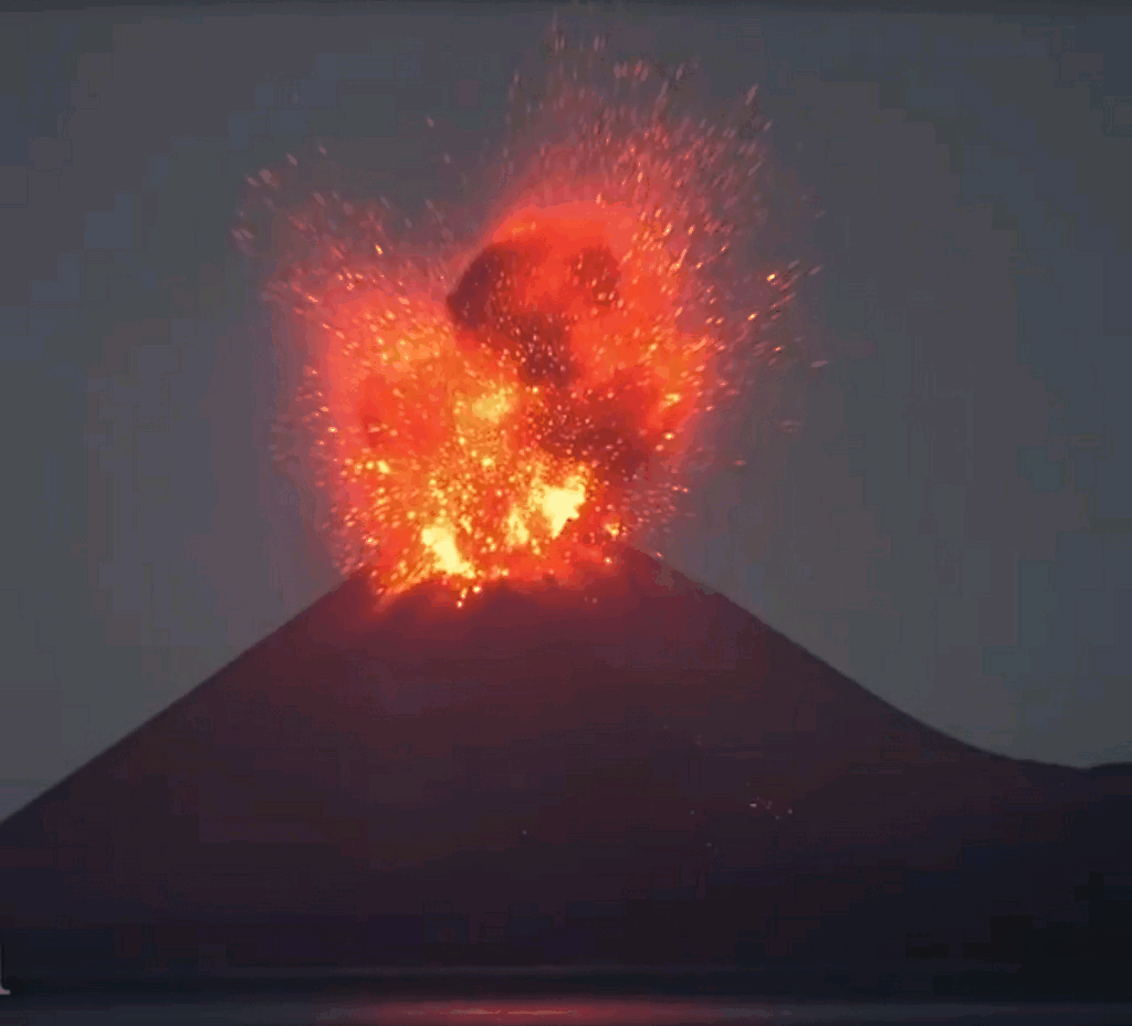 This visual is about volcano eruption #volcano #eruption.