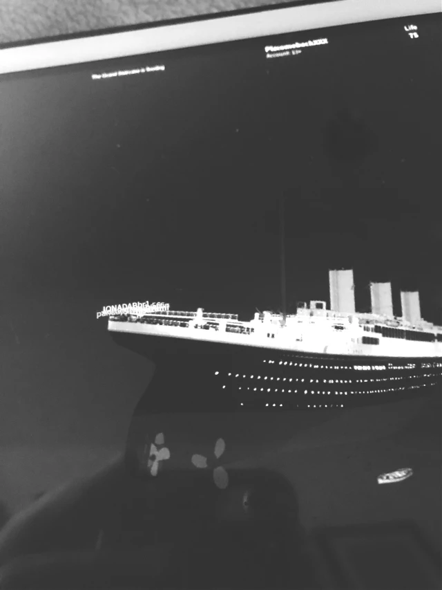 Titanic Roblox Image By Rubie0925