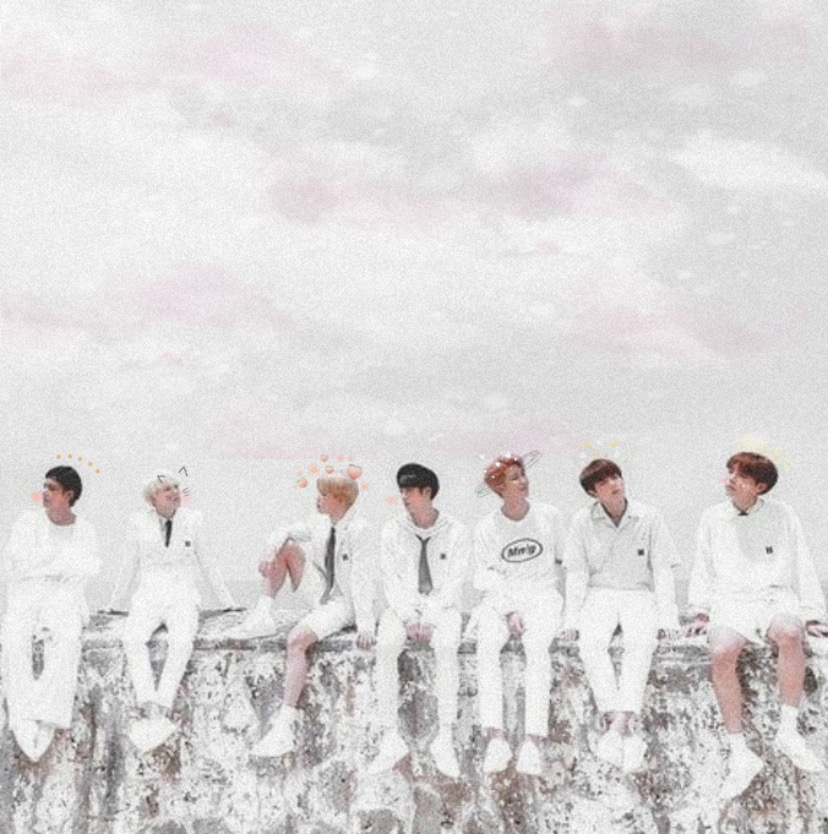 Бтс в белом. БТС В белых костюмах. BTS in White. БТС В белой одежде.