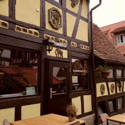 michelstadt oldtown historicalplaces timberframed café