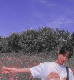 freetoedit girl green grass korea koreangirl