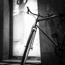 no_sinelmar_fotos málaga girl women bicycle pcblackandwhitephotography blackandwhitephotography